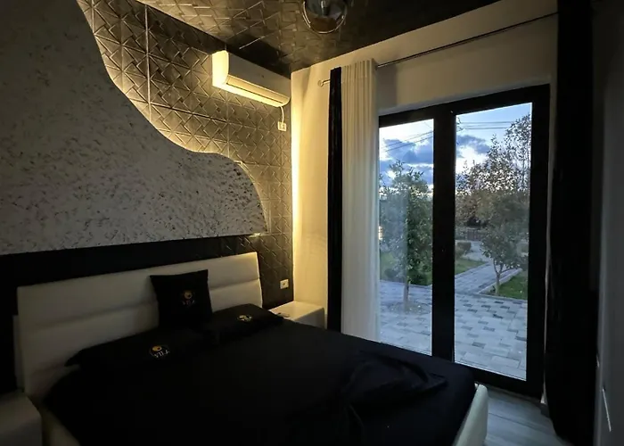 Shefit Rrushkull (Durres)