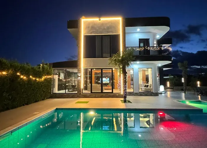 Shefit Rrushkull (Durres)