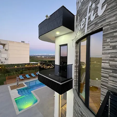 Shefit Rrushkull (Durres)