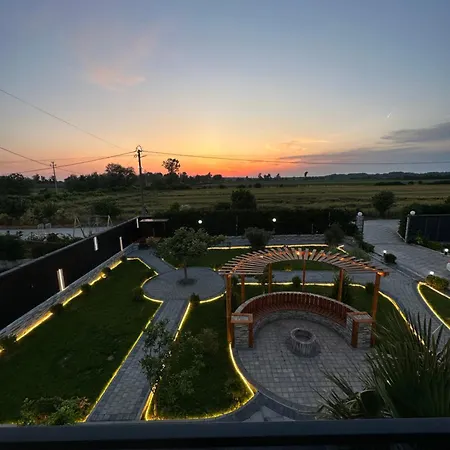 Villa Shefit